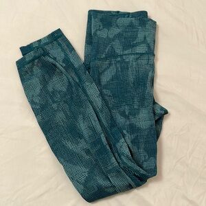 Lululemon train times legging